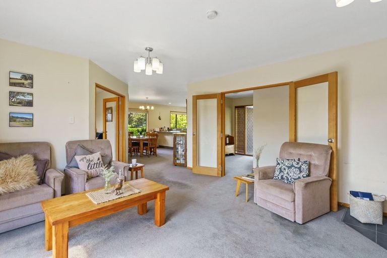 Photo of property in 12 Riverton Terrace, Halswell, Christchurch, 8025