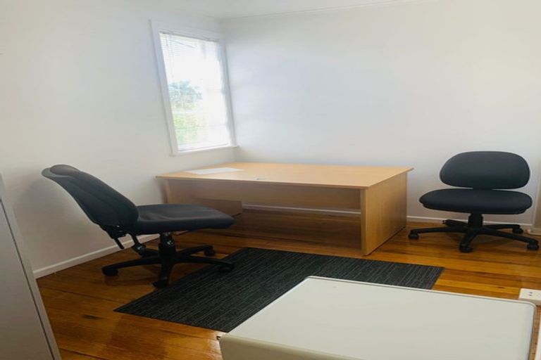 Photo of property in 29 Astley Avenue, New Lynn, Auckland, 0600