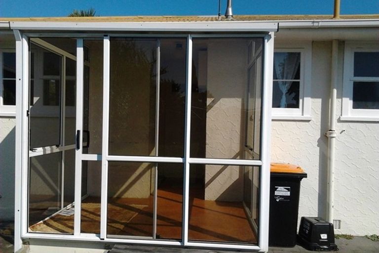 Photo of property in 3 Busby Place, Awapuni, Palmerston North, 4412