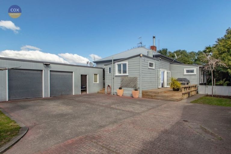 Photo of property in 99 Wellesley Road, Napier South, Napier, 4110