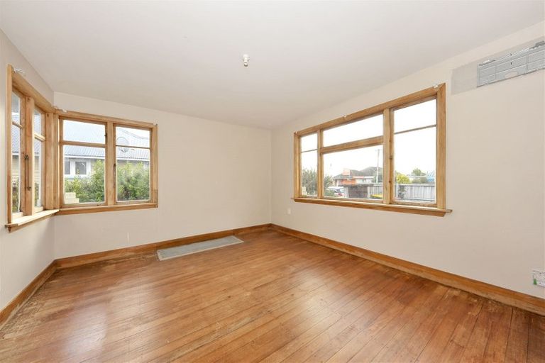 Photo of property in 147 Langdons Road, Northcote, Christchurch, 8052