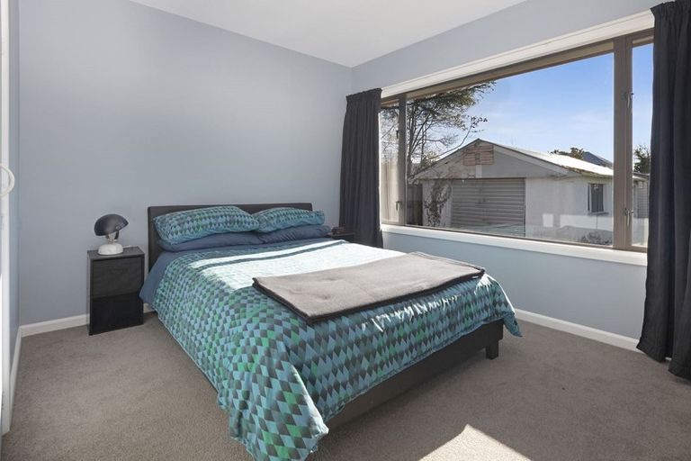 Photo of property in 15 Lees Road, Strowan, Christchurch, 8052