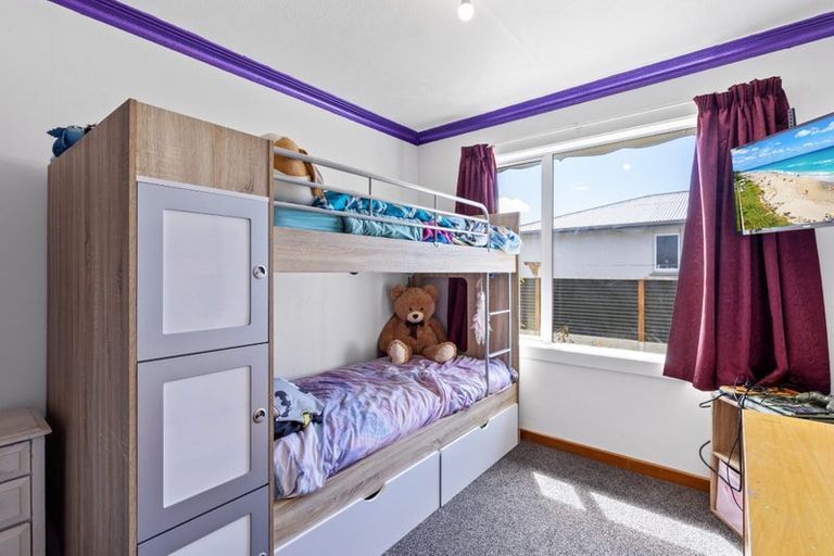 Photo of property in 228 Conyers Street, Strathern, Invercargill, 9812