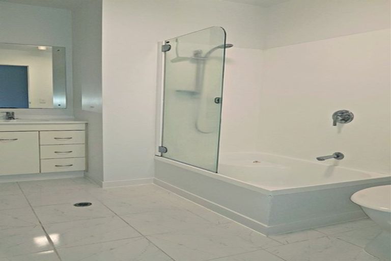 Photo of property in 49/241 Hinemoa Street, Birkenhead, Auckland, 0626