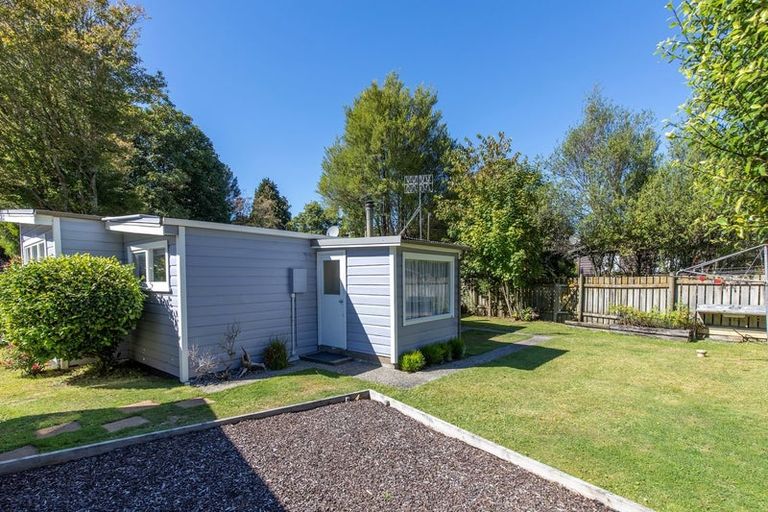 Photo of property in 12 Te Herekiekie Street, Turangi, 3334