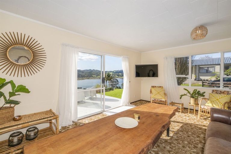 Photo of property in 8 Patton Place, Tairua, 3508