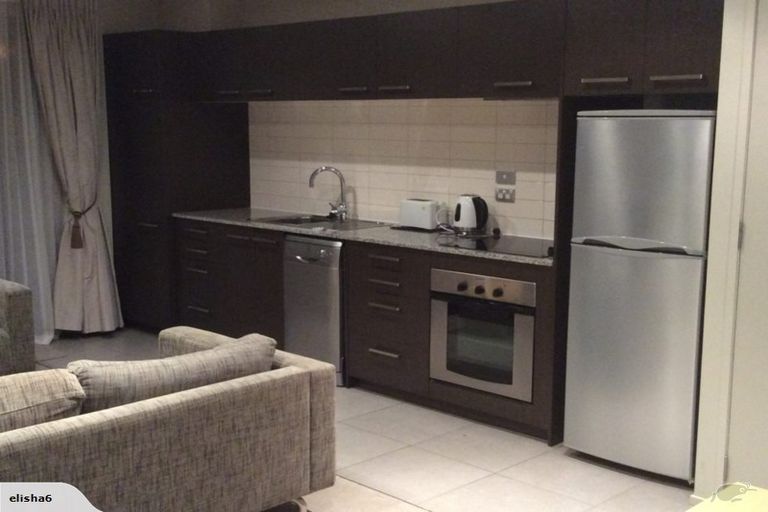 Photo of property in Shoal Haven Apartments, 112a/130 Anzac Street, Takapuna, Auckland, 0622