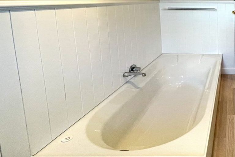 Photo of property in 5 Mason Terrace, Gonville, Whanganui, 4501