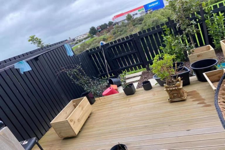 Photo of property in 31/47a Huntington Drive, Huntington Park, Auckland, 2013