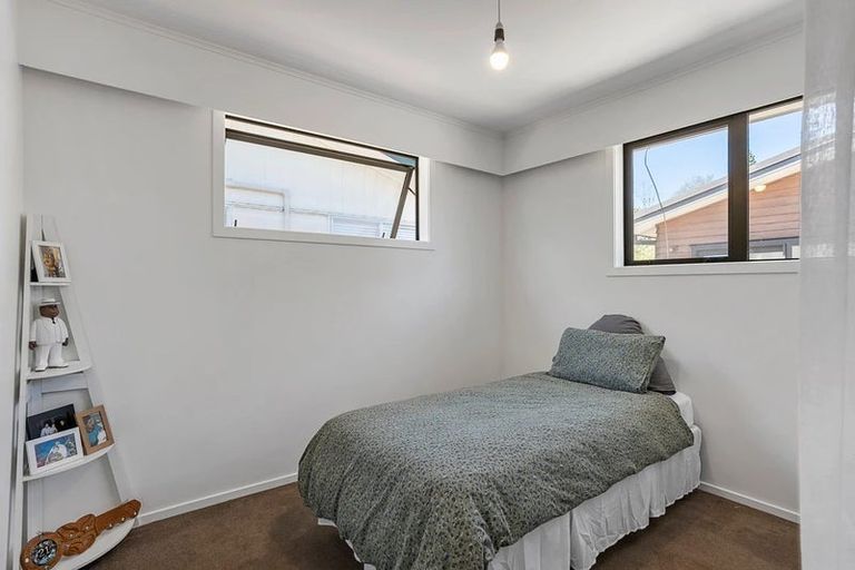 Photo of property in 10 Inver Street, Glen Eden, Auckland, 0602