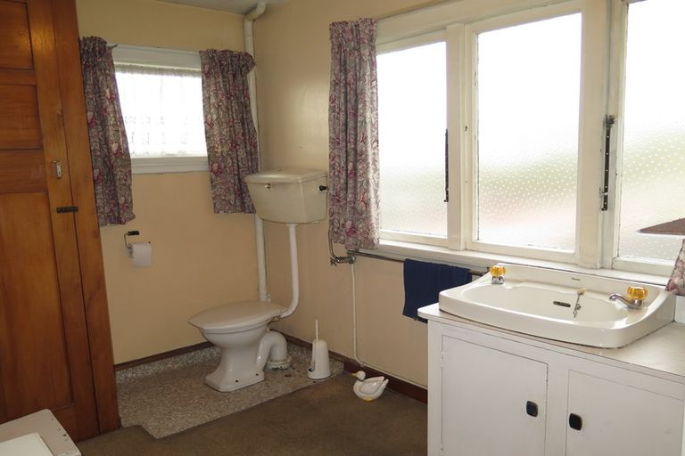 Photo of property in 20 Campbell Street, Maori Hill, Timaru, 7910