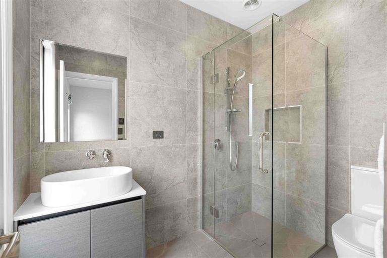 Photo of property in 33 Bronco Drive, Aidanfield, Christchurch, 8025