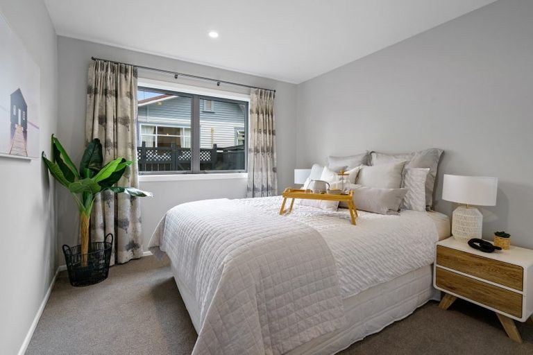 Photo of property in 2/14 Thornton Road, Cambridge, 3434