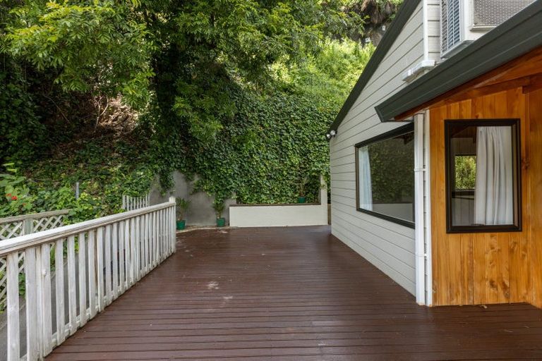 Photo of property in 21a Milton Road, Bluff Hill, Napier, 4110