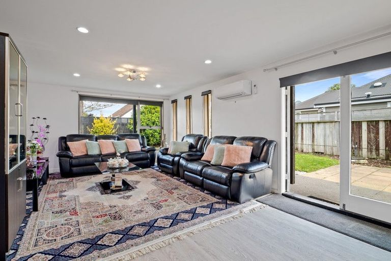 Photo of property in 2/31 Taylors Avenue, Bryndwr, Christchurch, 8052