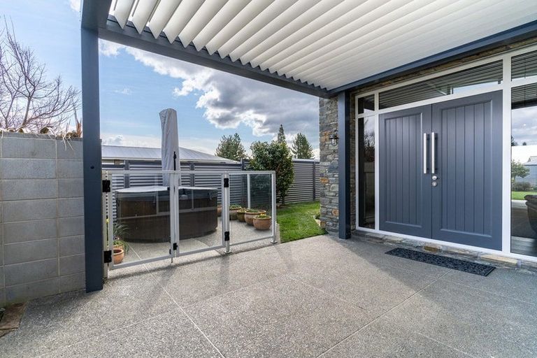 Photo of property in 31 Rhoboro Road, Twizel, 7901