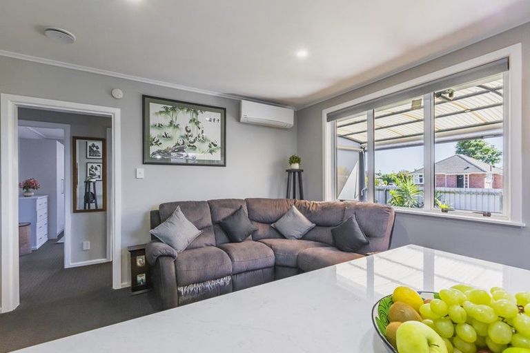 Photo of property in 61 Williams Street, Marewa, Napier, 4110