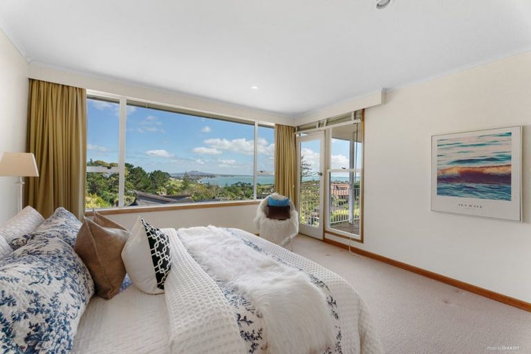 Photo of property in 112 Bleakhouse Road, Mellons Bay, Auckland, 2014