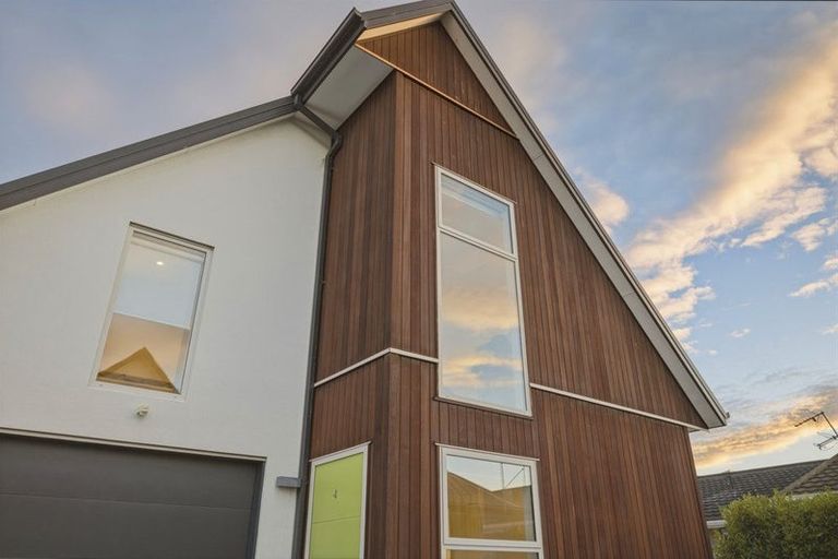 Photo of property in 134 Edgeware Road, St Albans, Christchurch, 8014