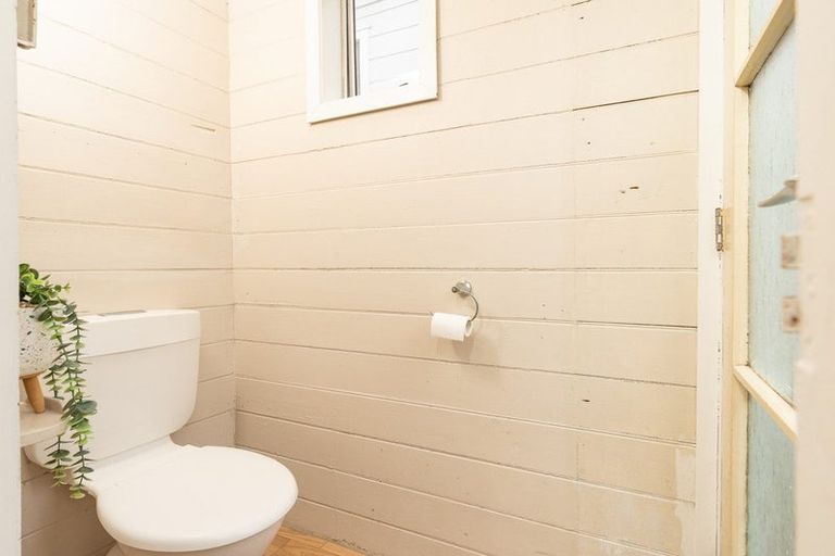 Photo of property in 10 Harper Street, Newtown, Wellington, 6021