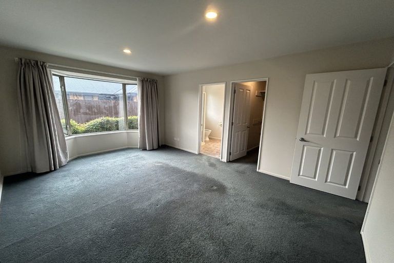 Photo of property in 3 Mollymawk Place, Woolston, Christchurch, 8023