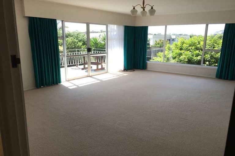Photo of property in 67 Bramley Drive, Farm Cove, Auckland, 2012