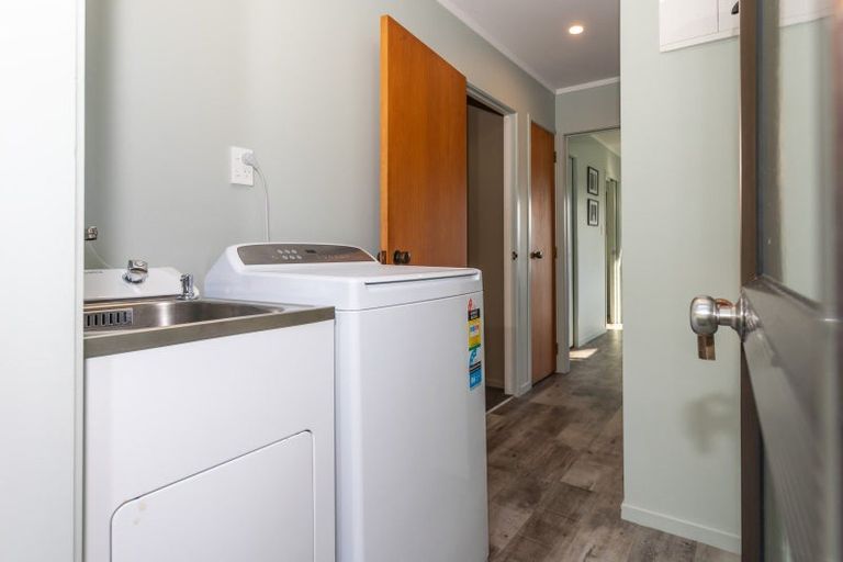 Photo of property in 50 Harbour View Road, Coromandel, 3581