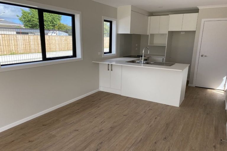 Photo of property in 1/125b Metcalfe Road, Ranui, Auckland, 0612