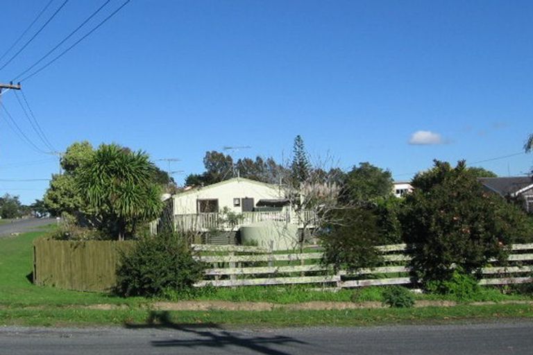 Photo of property in 35 Beachlands Road, Beachlands, Auckland, 2018