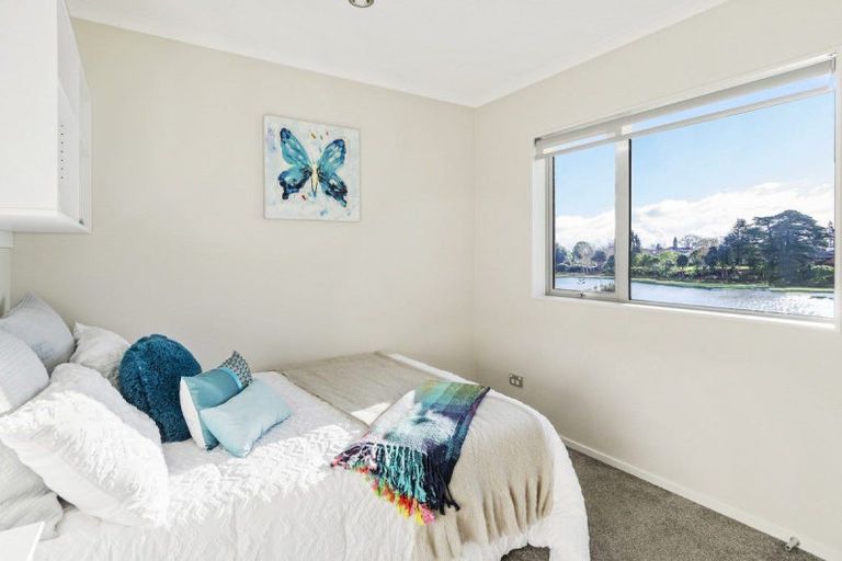 Photo of property in 2f Wood Street, Papakura, 2110