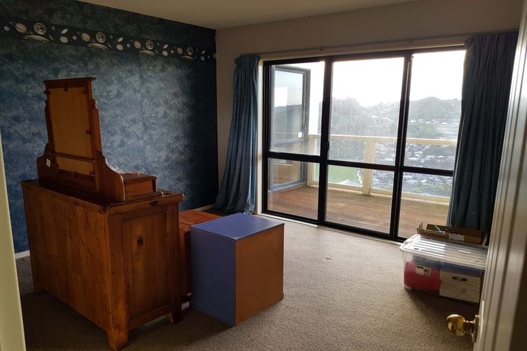 Photo of property in 19 Landsdowne Terrace, Karori, Wellington, 6012