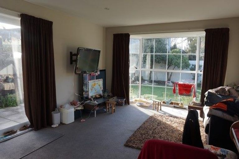 Photo of property in 115a Waimairi Road, Ilam, Christchurch, 8041
