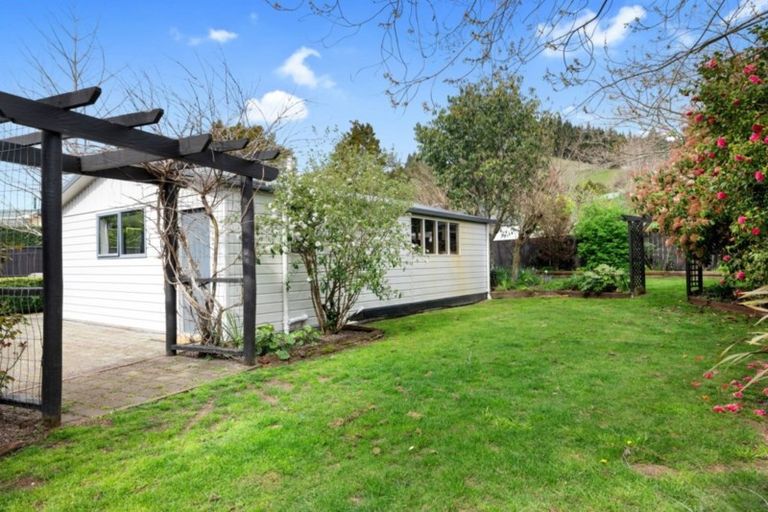 Photo of property in 27 Eighty Eight Valley Road, Wakefield, 7025