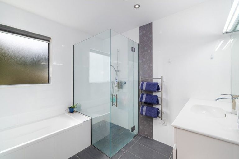 Photo of property in 4 Taimana Lane, Diamond Harbour, Lyttelton, 8971