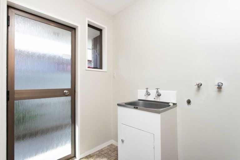 Photo of property in 1/13 Main South Road, Sockburn, Christchurch, 8042