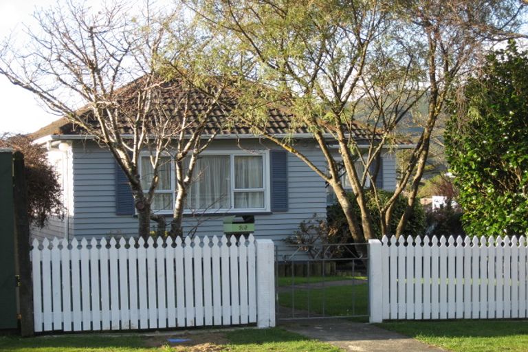 Photo of property in 26 Hay Street, Wainuiomata, Lower Hutt, 5014