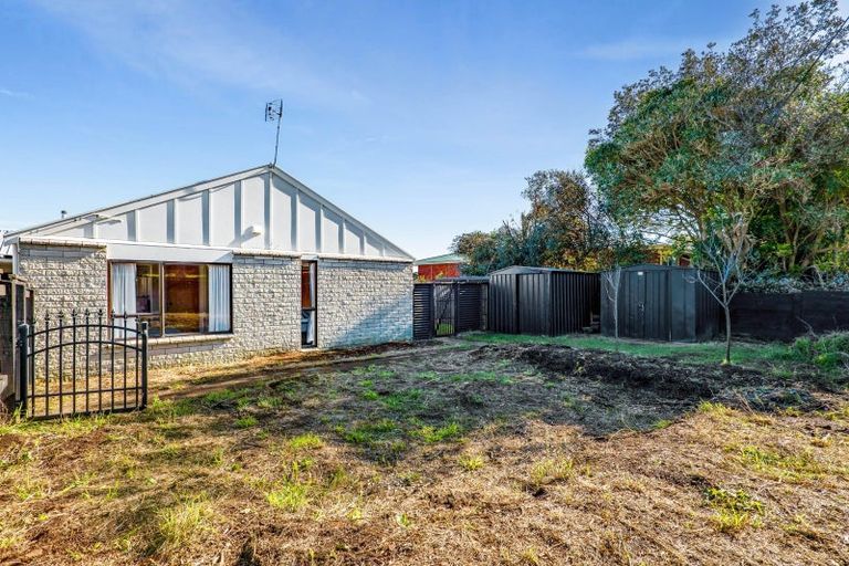 Photo of property in 102 Barrett Road, Whalers Gate, New Plymouth, 4310