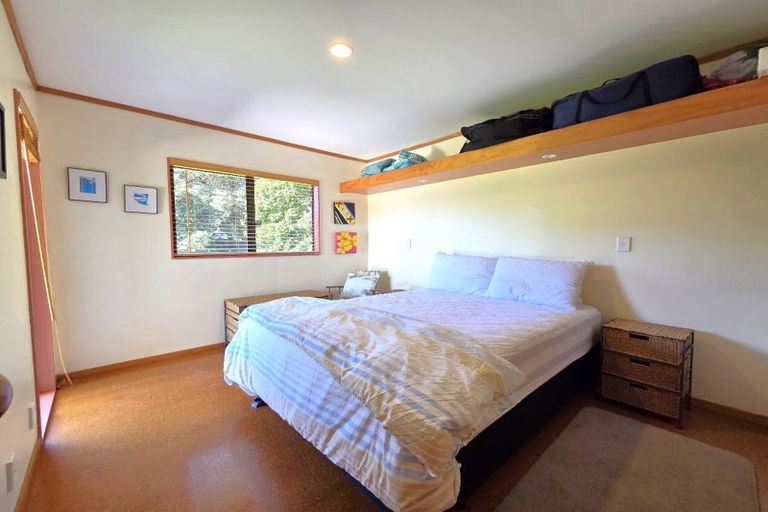Photo of property in 109 Titoki Place, Matarangi, Whitianga, 3592