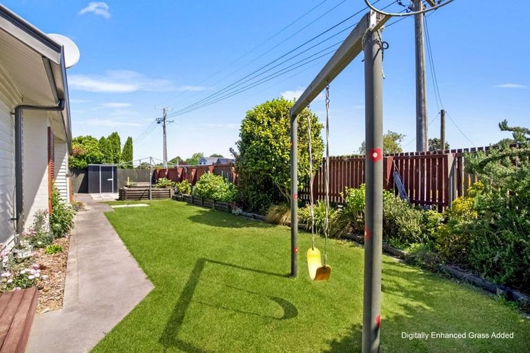 Photo of property in 19 Riwai Street, Templeton, Christchurch, 8042
