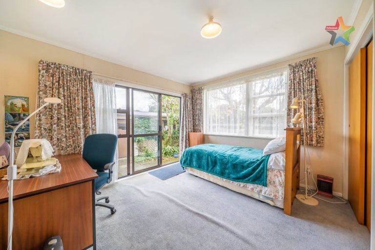 Photo of property in 15 Waikare Avenue, Waiwhetu, Lower Hutt, 5010