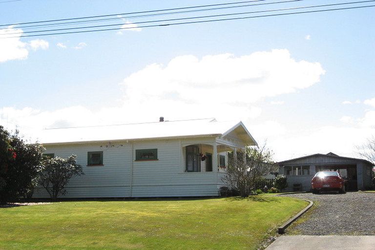 Photo of property in 12 Milne Street, Marton, 4710