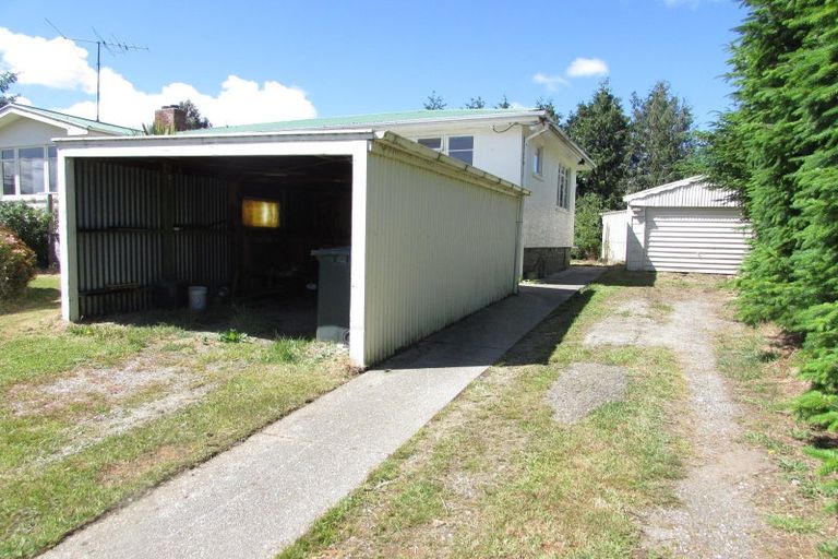 Photo of property in 39 Cambridge Street, Tapanui, 9522