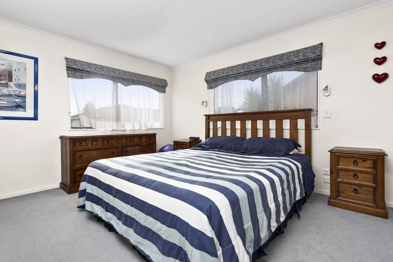 Photo of property in 32 Parewaitai Court, Papamoa Beach, Papamoa, 3118