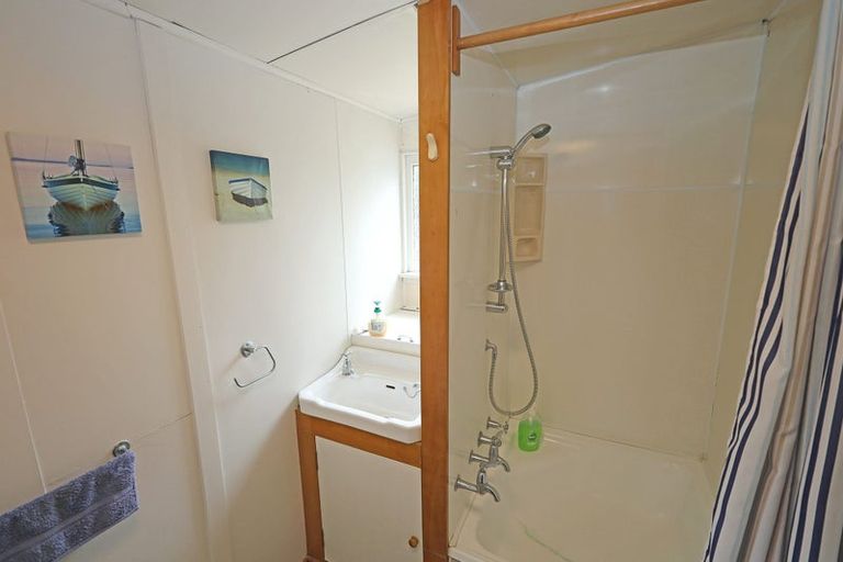 Photo of property in 1 Peace Street, Taieri Beach, Taieri Mouth, 9091