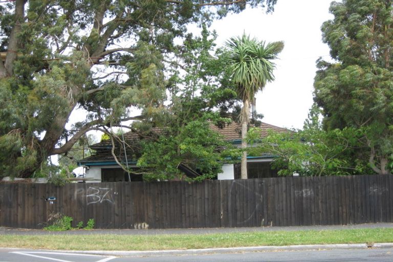 Photo of property in 76 Tilford Street, Woolston, Christchurch, 8062