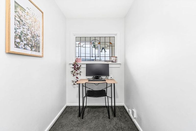 Photo of property in 17 Mahoe Street, Templeton, Christchurch, 8042