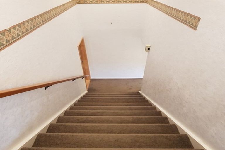 Photo of property in 25 Leeward Drive, Whitby, Porirua, 5024