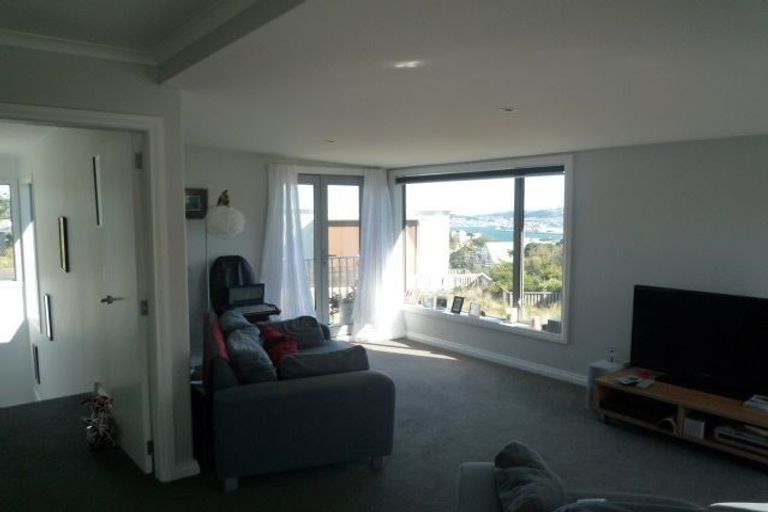 Photo of property in 18 Lakshmi Place, Khandallah, Wellington, 6035