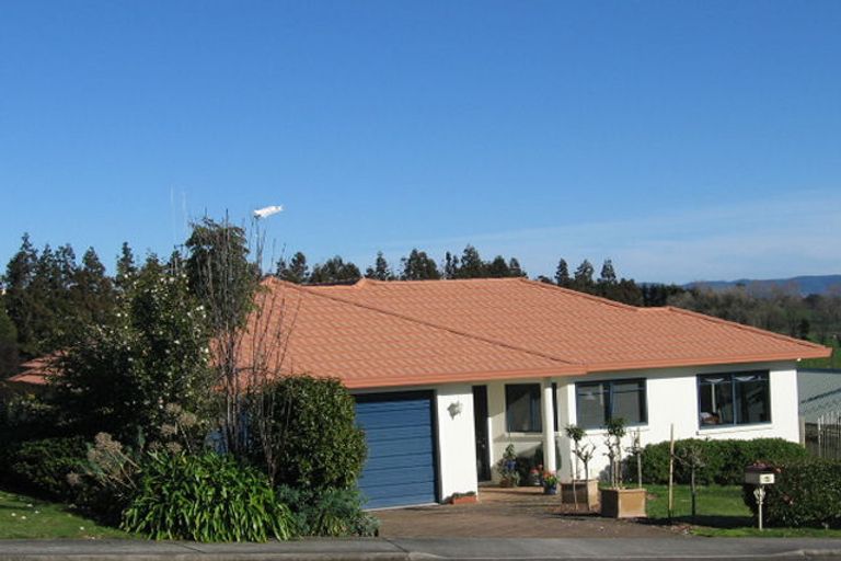 Photo of property in 46 Greenfield Drive, Western Heights, Hamilton, 3200