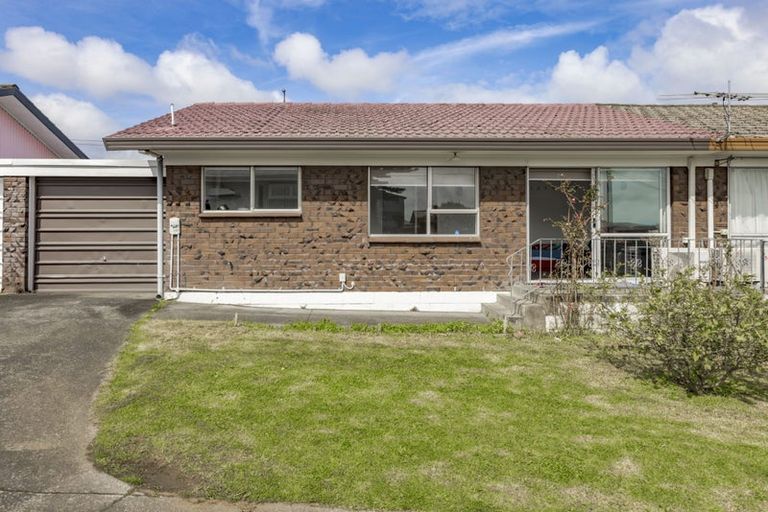 Photo of property in 83b Great South Road, Manurewa, Auckland, 2102